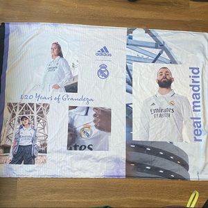 Real Madrid 46”x 33” Flag
